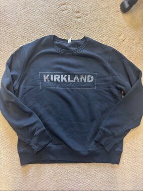 Costco Kirkland Signature Crewneck Sweatshirt in Black with Logo
